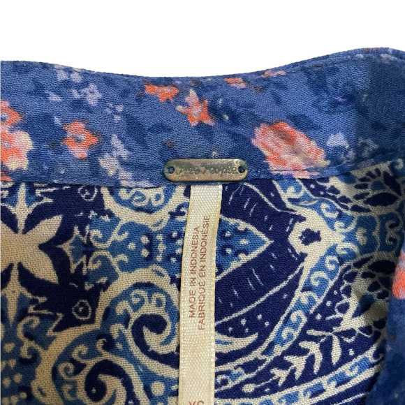 Free People XS Blue Floral Fields Hi Low Oversize Tunic Partial Button - Picture 5 of 9